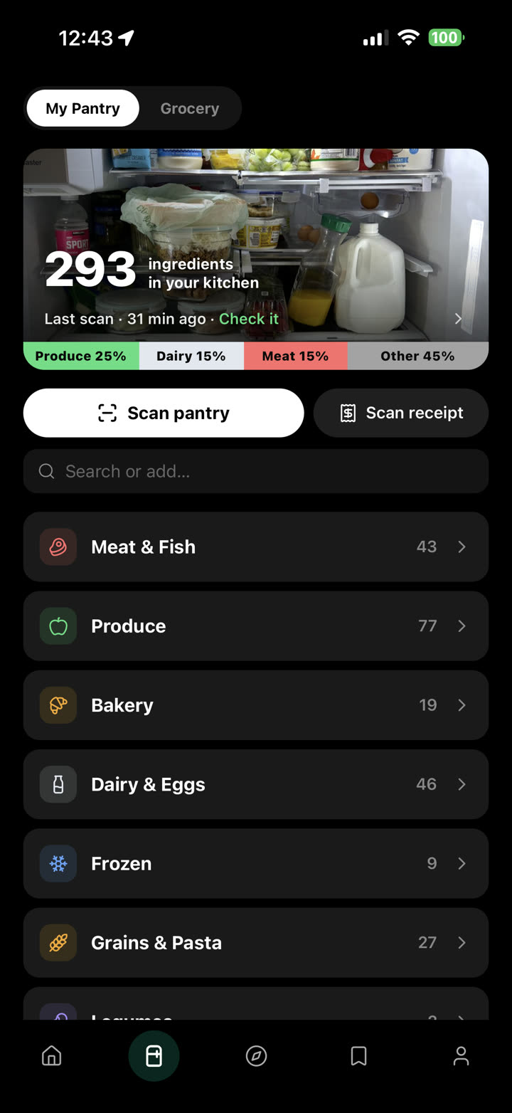 The Pantry tab: ingredients grouped by type, with a last-scan summary and Scan pantry and Scan receipt buttons